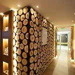 Amira Boutique 5* Bansko