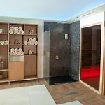 Amira Boutique Hotel 5*