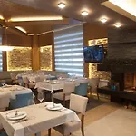 Amira Boutique