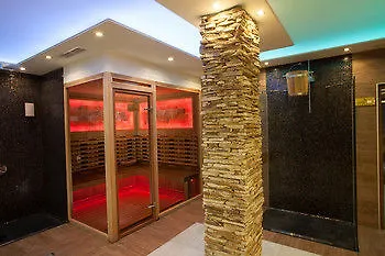 Amira Boutique Hotel 5*