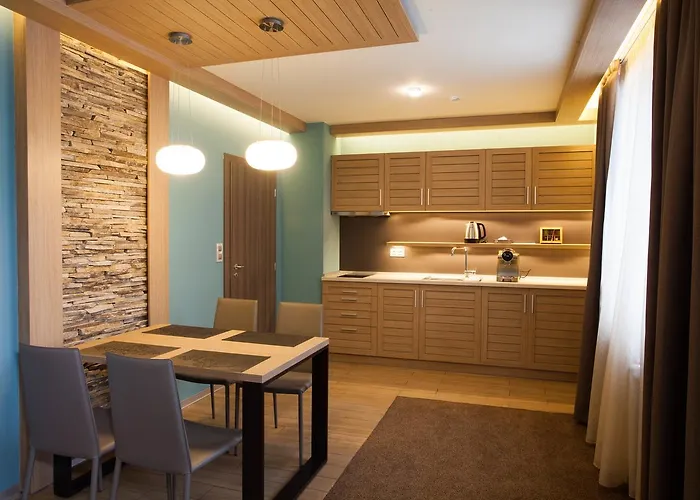 Готель Amira Boutique